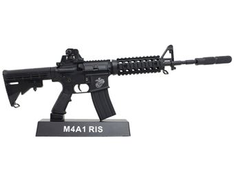 M4A1 RIS 1:4 Scale Model Rifle Display